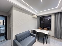 台州椒江洪家新都会，精装修一室一厅阳台封窗厨房天然气，拎包入住出租房源真实图片