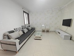 射阳射阳城北恒隆广场万景华庭电梯6楼两室两厅，家电家具齐全，有天然气出租房源真实图片