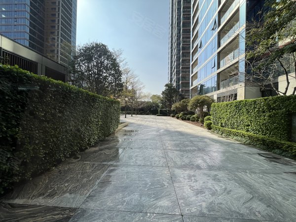 深圳南山华侨城瑧湾汇万科瑧湾汇高端商务公寓 南北通透海景房 业主诚