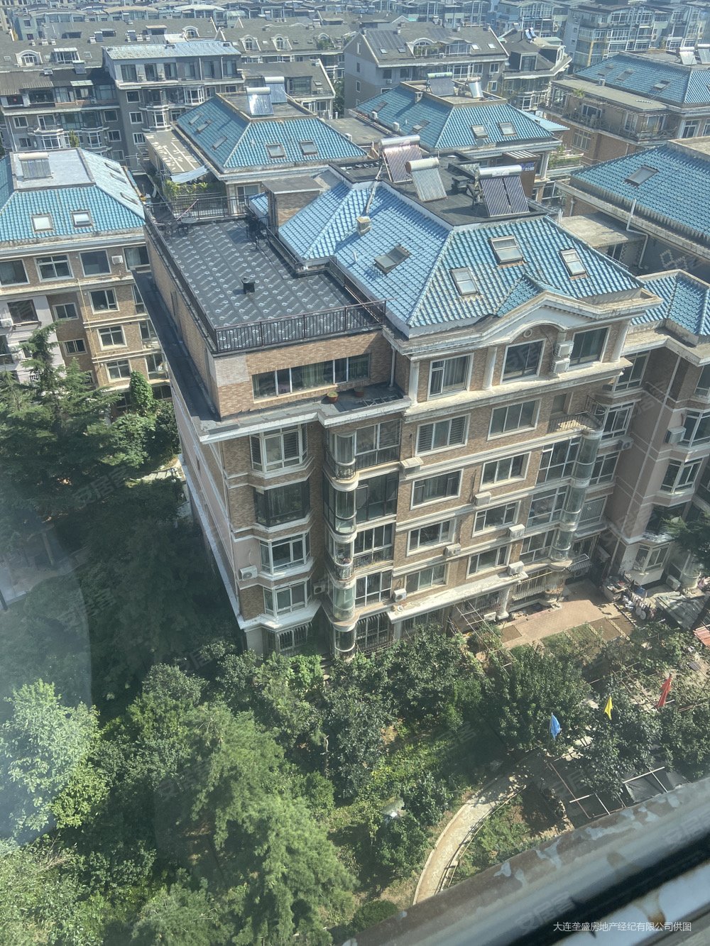 澳景园3室2厅2卫175㎡南北245万