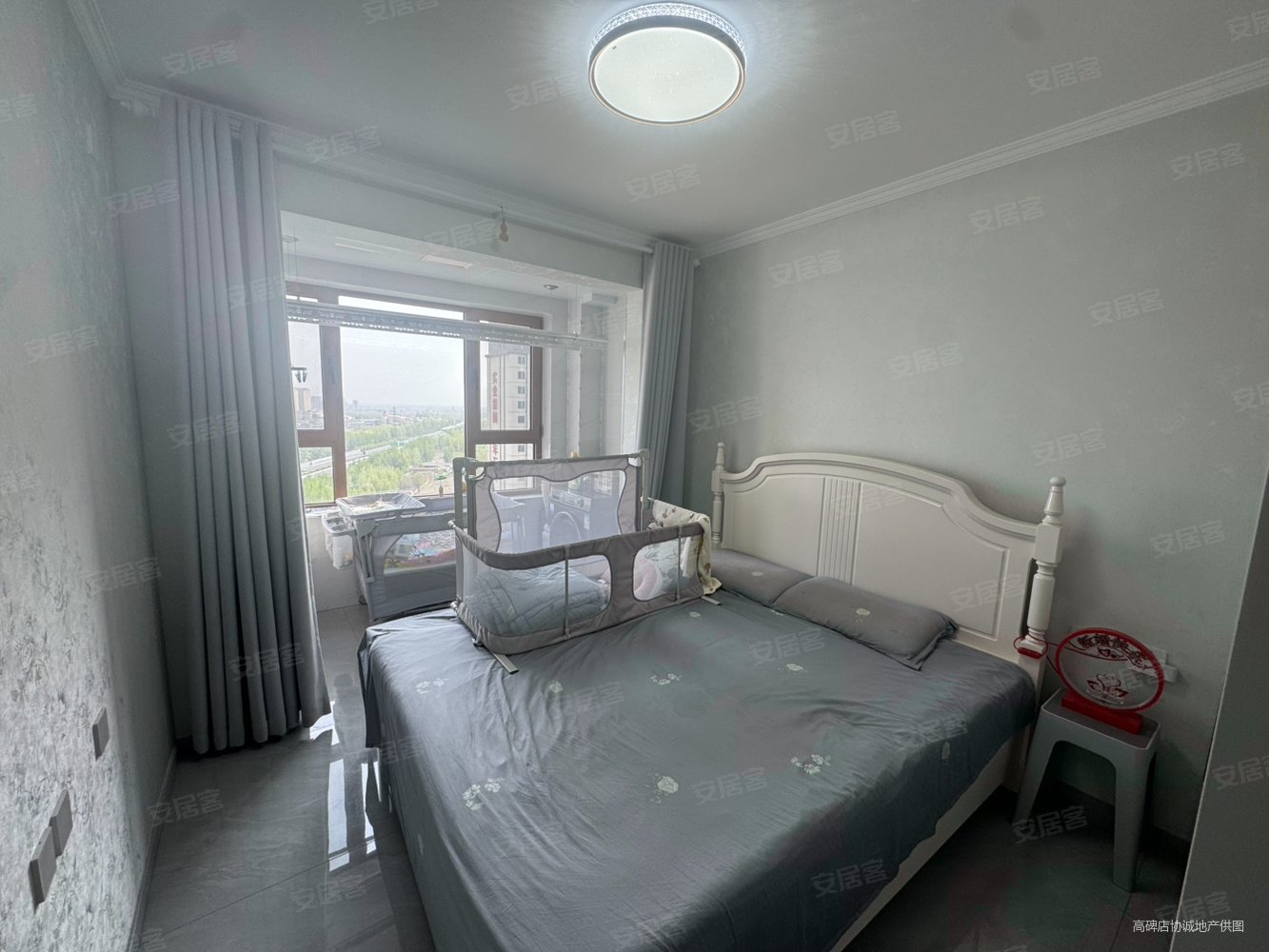 荣庭水墨紫棠2室1厅1卫89㎡南北55万