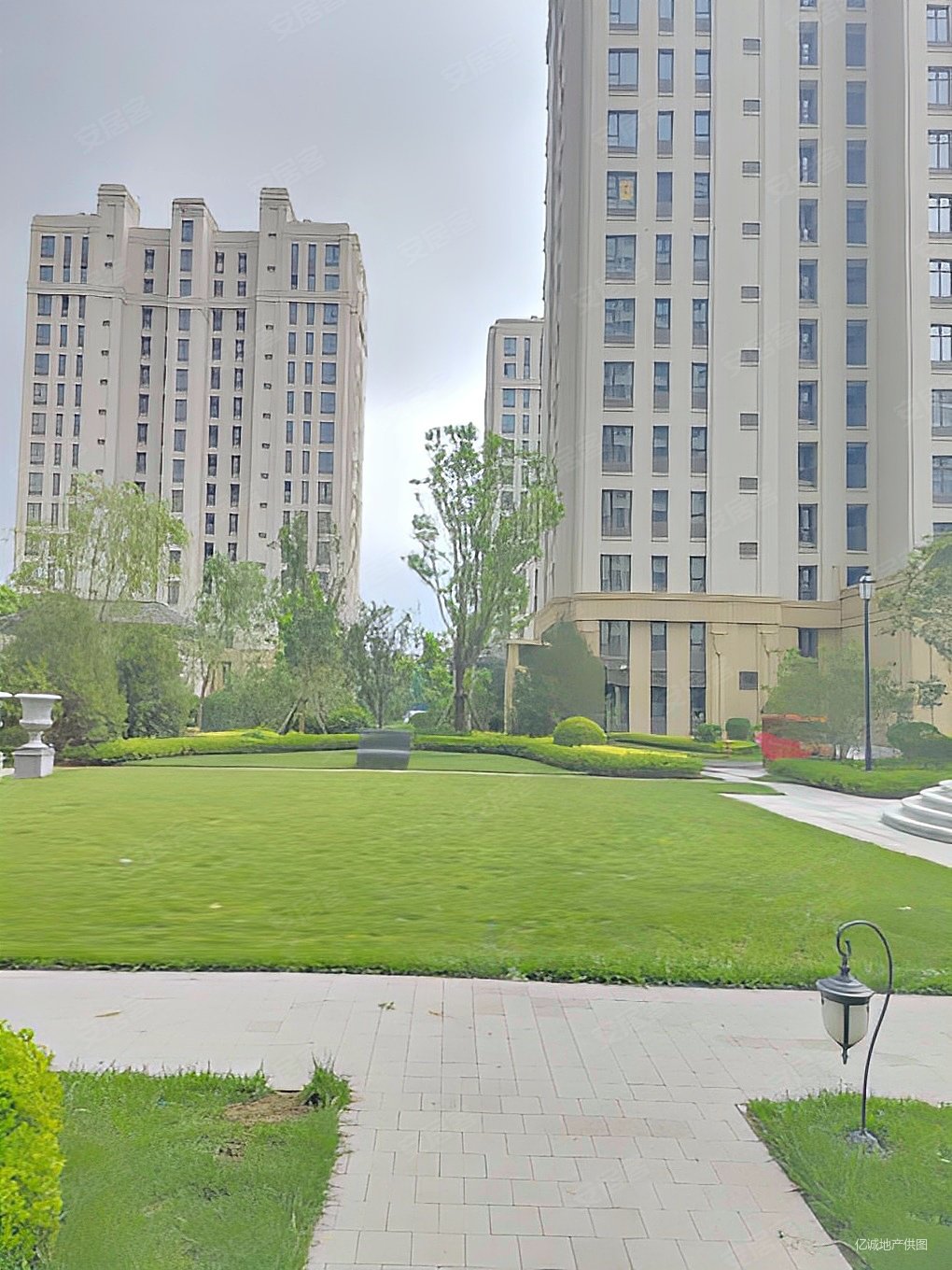 现房宝坻南站附近远大城南北通两居中间楼层配套齐全