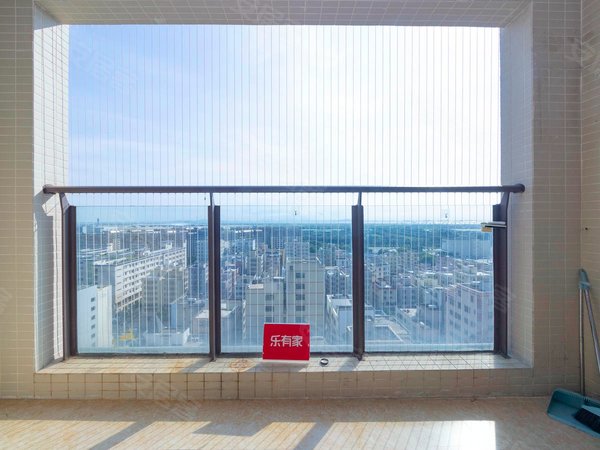 深圳宝安福永怀德峰景怀德峰景 精装三房 电梯房 配套齐全 南北通透