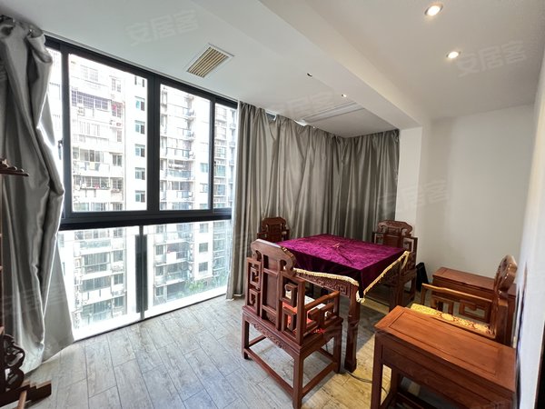 索高稻田北尚大平层 两梯两户 高端红木办公设施,晋安租房-福州58安居