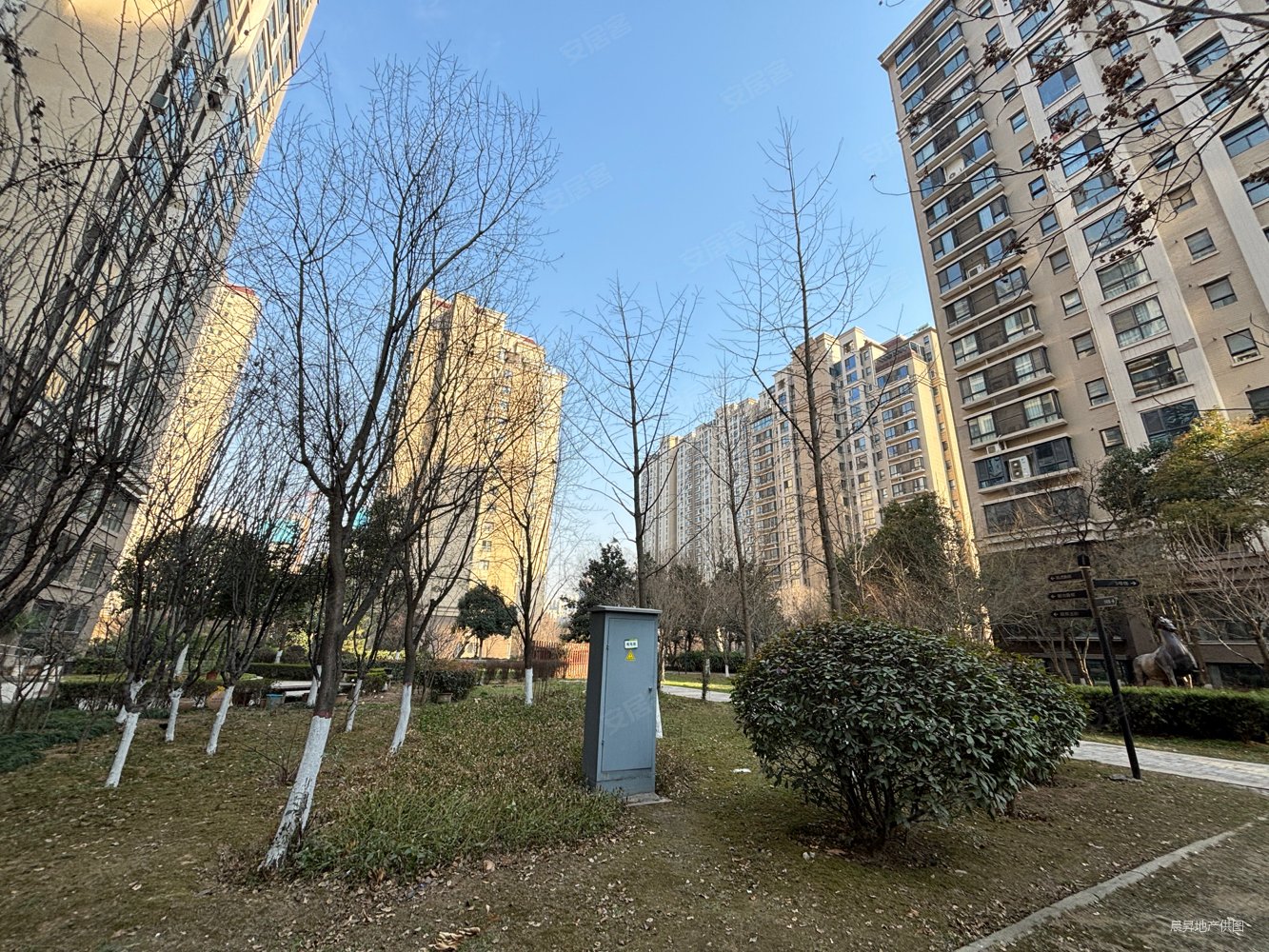 有一种业主叫迫不得已降嫁急售曲江观山悦毛坯三室急售