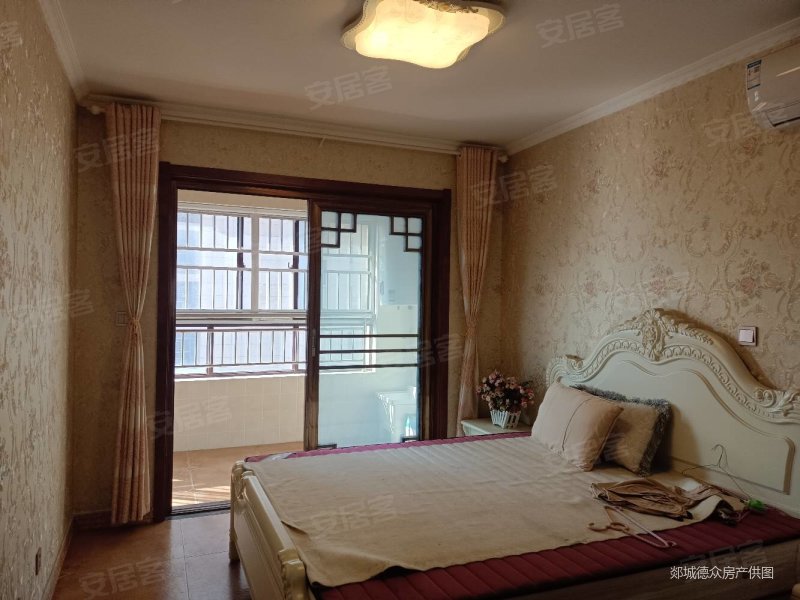 临沂房产网>临沂二手房>郯城二手房>城区二手房>天泽华府>