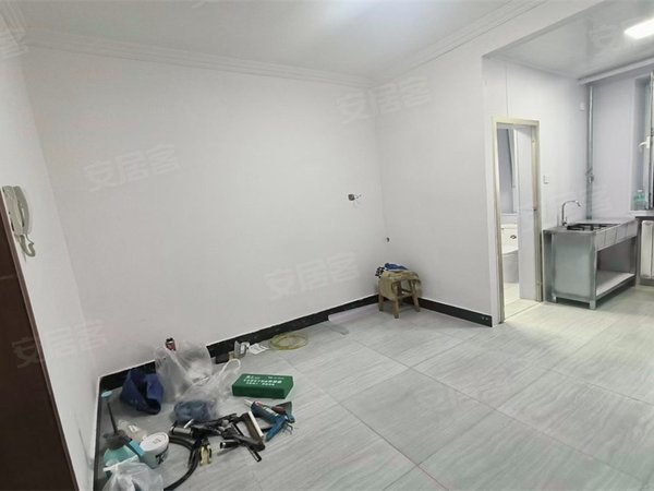 北京昌平昌平县城建安里小区建安里小区 南北通透 45平 家电齐全出租房源真实图片