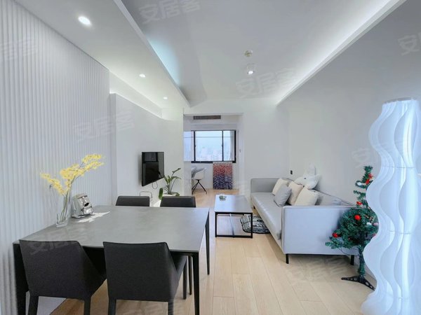 上海静安西藏北路绿地海悦酒店式公寓感性达利曲阜路  静安大悦城