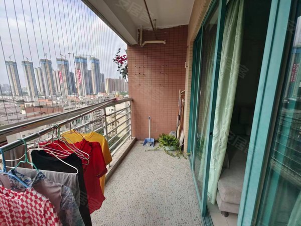 深圳宝安沙井丽沙花都沙井天虹,丽莎花都,二房全齐市民广场,中心市场