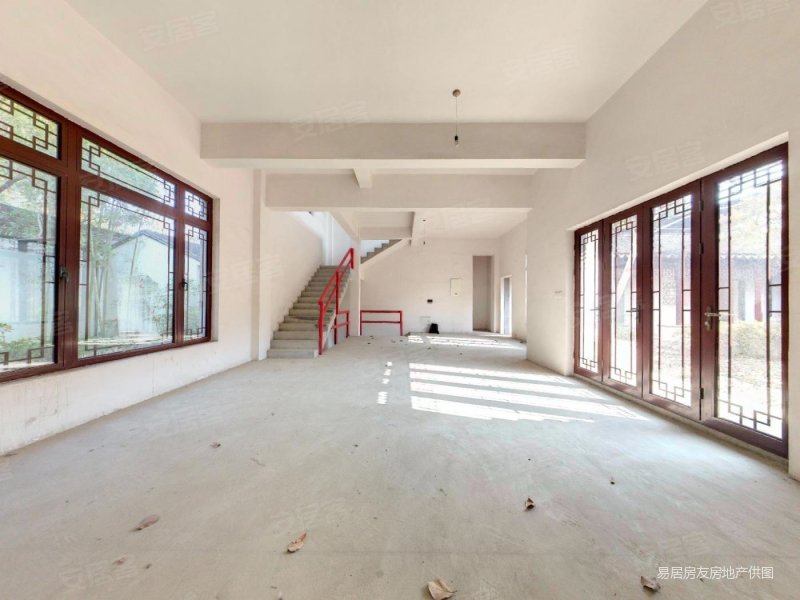 苏州神秘园林独栋别墅上林苑诚意出售,占地近3亩地,统山做别墅