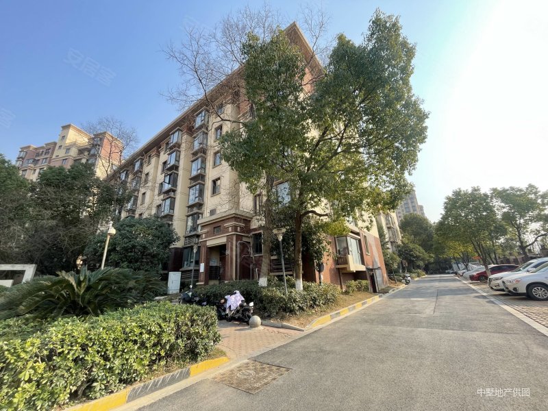 博威香山丽舍 临地铁 商业配套齐全 商品房 南北通透