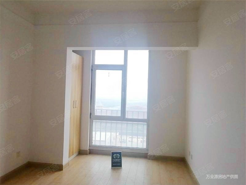 滨海城区 精装好房 有电梯 中间楼层 南向采光好 满五,滨海欣嘉园暖塘