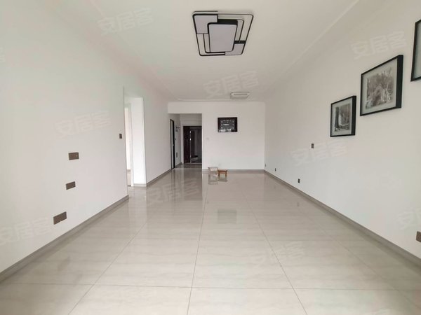 西安灞桥水香路尚璟鑫苑小区纺织城地铁口两室精装可空房可全配出租