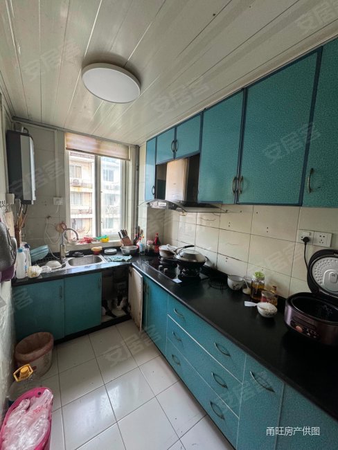 低总价钱湖人家72平两室家装110万位置楼层好