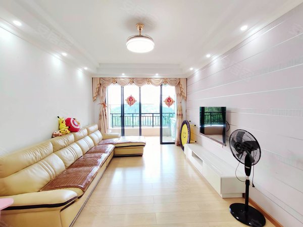 惠州惠城龙丰山语豪庭龙丰 上排 山语豪庭 精装3房 朝南 租2800出租