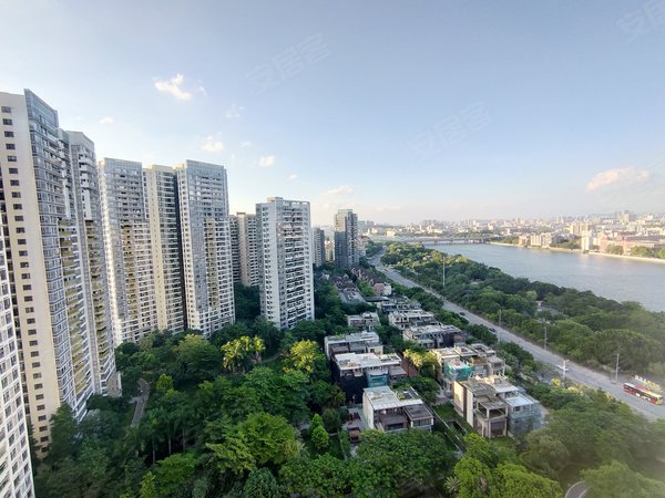 广州白云金沙洲中粮万科金域蓝湾(别墅)金域蓝湾别墅 整栋住家出租