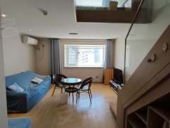 青岛黄岛珠海街道中铁亚洲公馆600元精装修家具家电齐全免停车大型超市出租房源真实图片