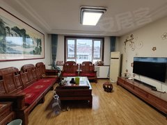 青州青州城区青州古城城南，云门山花园三室精装，全套家电家具，干净，四台空调出租房源真实图片