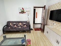 荣成市石岛开发区出租D区电梯一居室,家具家电齐全,拎包入住,出租房源真实图片