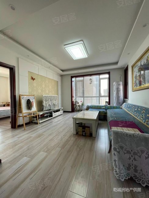 龙祥家园精装修电梯6楼家具家电齐全拎包入住随时看房