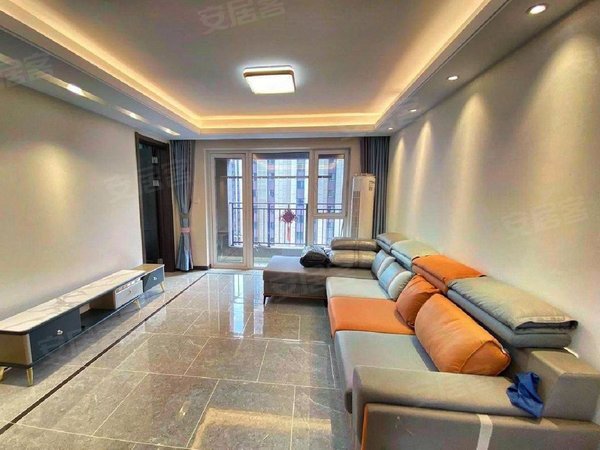 万科翡翠臻园四室 临近东软 包采暖物业,家具家电齐全,浑南租房-沈阳