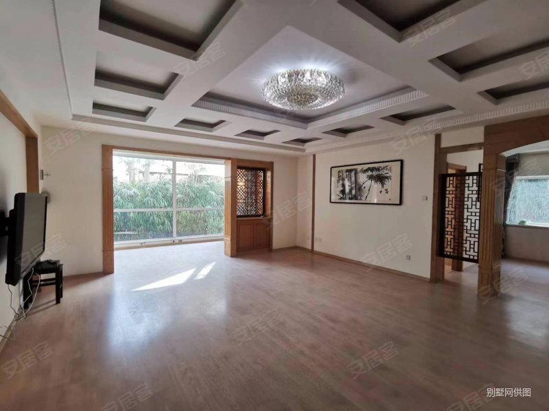 弄海园 独栋别墅 320平大院 停车方便 业主诚意出售