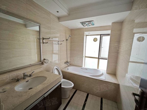 【多图】保利21世家,东盟商务租房,商务区万象城旁 保利21世家 精装大