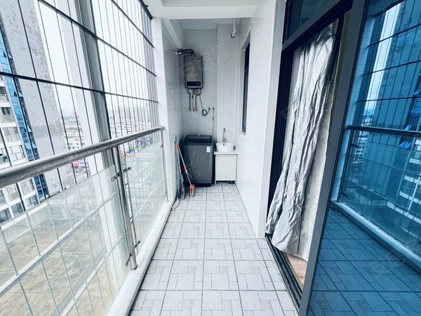 【多图】富宁大厦,五一路租房,全屋家具定制 拎包入住 中间楼层 南北