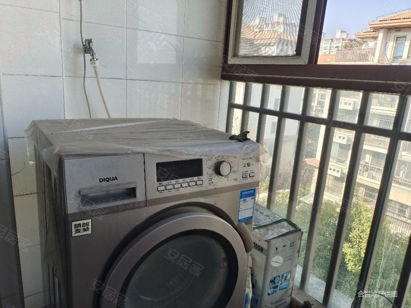 夏朵园南北两房客厅大窗南北通透采光好周边商圈配套全