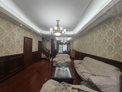 上海浦东康桥康桥半岛豪装带地暖，5个房间，2个车位，拎包入住出租房源真实图片