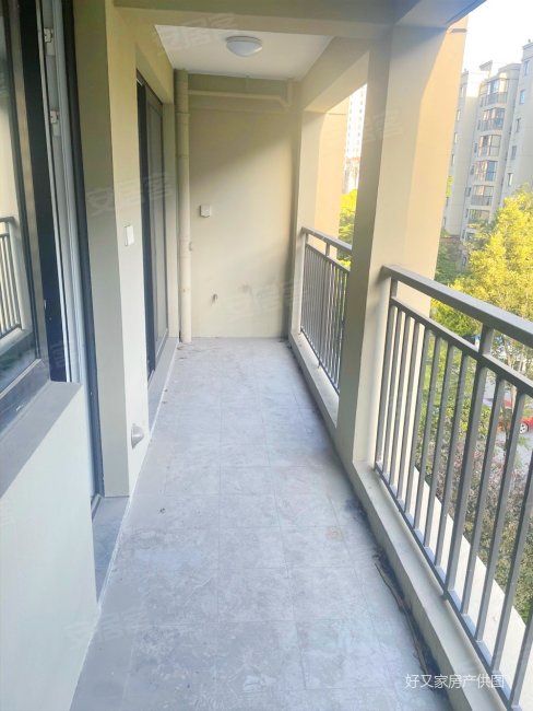 无锡房产网>无锡二手房>新吴二手房>梅村二手房>上品花园>488_650竖版