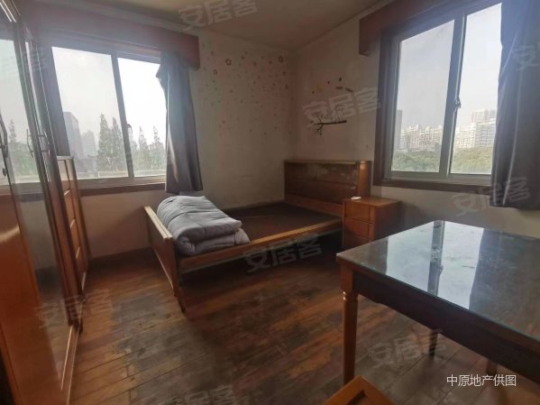 江浦公园旁霍兰公寓精装好房电梯房南北通透地铁口