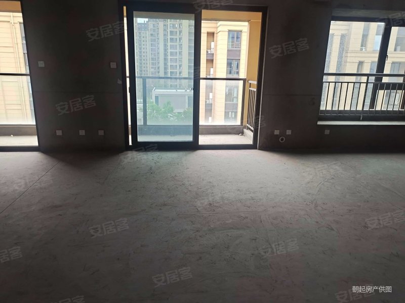 万城理想公馆商业配套齐全双卫生间停车方便交通便利