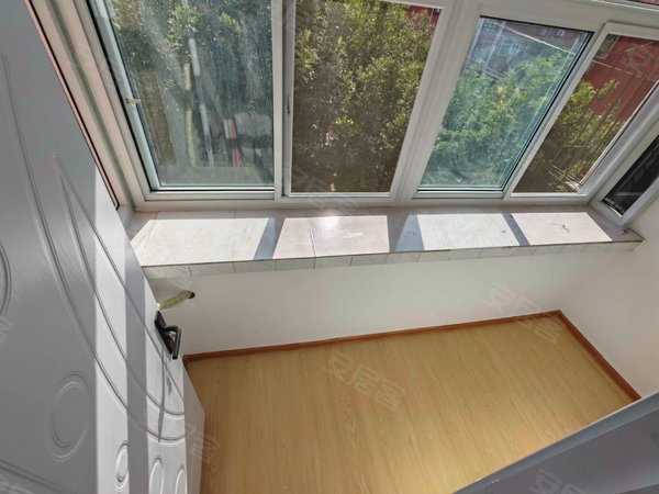 沿线鲁润名商旁施尔明育文中学联勤宾馆大润发,市中租房-济南58安居客