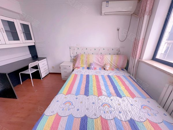 可月付延兴门地铁口建工路冶金医院立丰国际上和商业广场