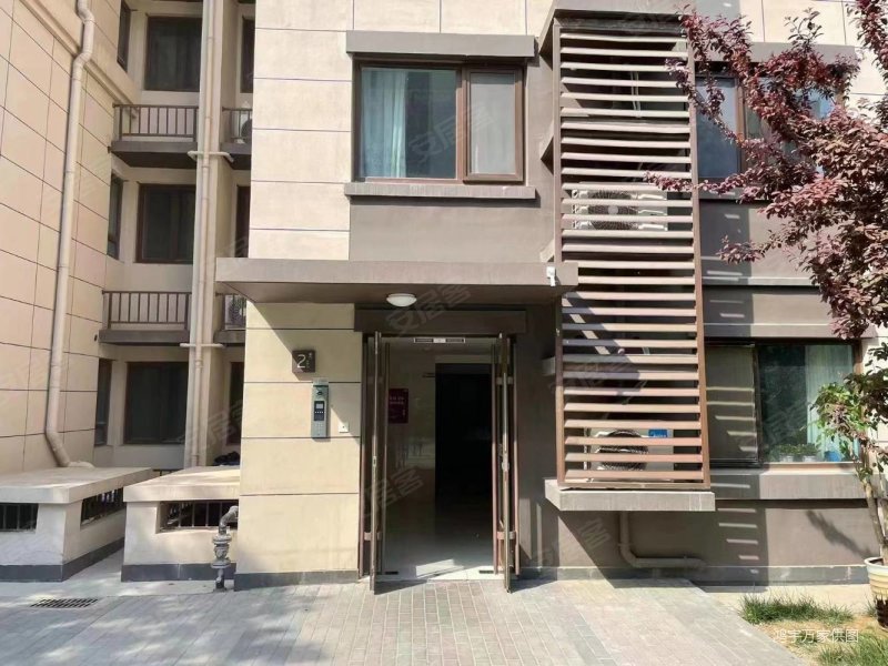 东坝保利和悦园地铁房人车分离南向64一居