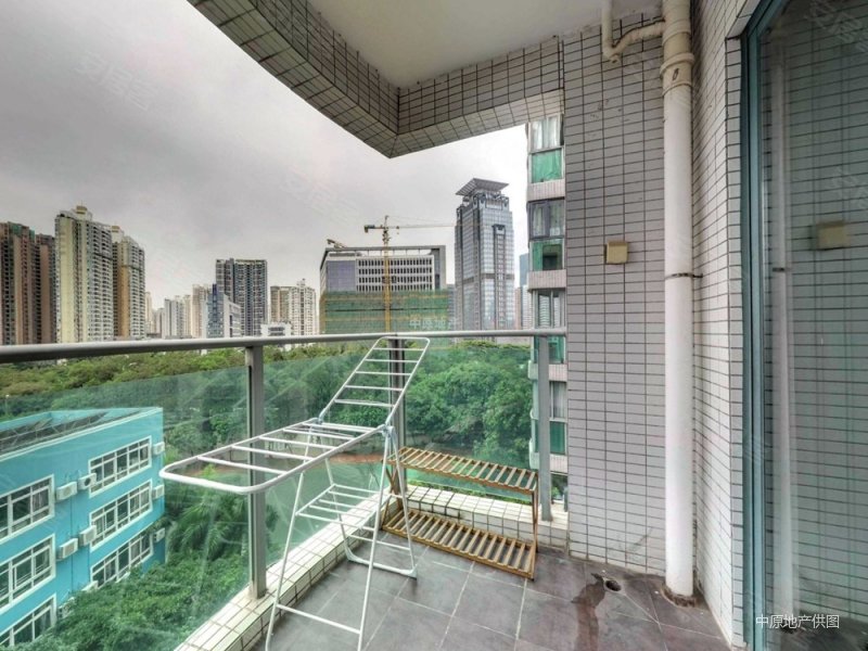 皇御苑(三期) 带电梯 环境好 正南朝向 购物方便 交通便利