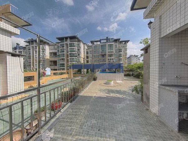 珠海香洲凤凰北阳光地带香洲总站优特汇附近 阳光地带少有复式带天台