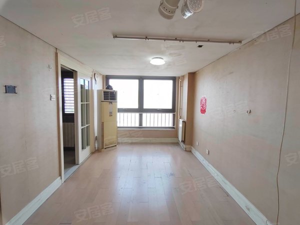 天津南开鼓楼龙亭家园(商住楼)龙亭家园 陆家嘴中心loft空房两室 办公