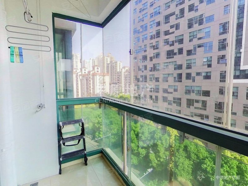 亚都国际名园 精装可拎包入住 满五   刚需两居 近医院