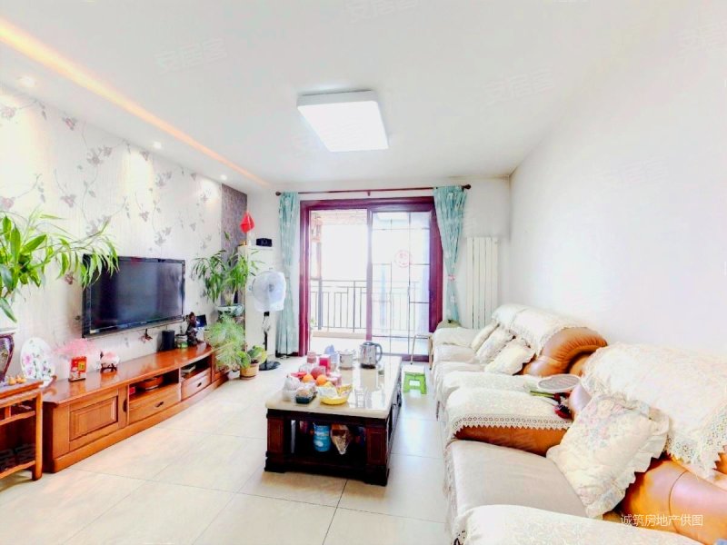 沁水新城 产河边 近地铁 精装修 全明户型 楼位好 楼距大