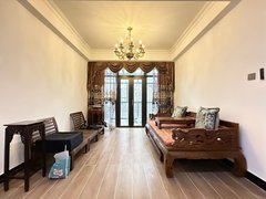 深圳宝安西乡低于正常价格 精致美式装修 送大花园 可做接待 拎包入住出租房源真实图片