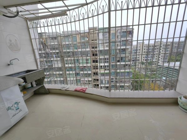 【多图】翔鹭花城(一期),殿前租房,翔鹭花城(一期) 3室2厅2卫 电梯房