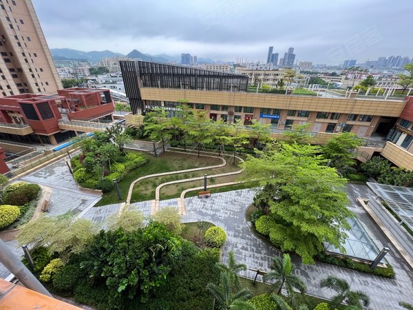 深圳宝安沙井保利达小行星保利达复试小区房.