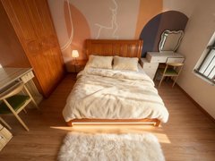 合肥政务天鹅湖天鹅湖地铁口！全屋精装！原始大主卧！招爱干净的室友！押一付一出租房源真实图片