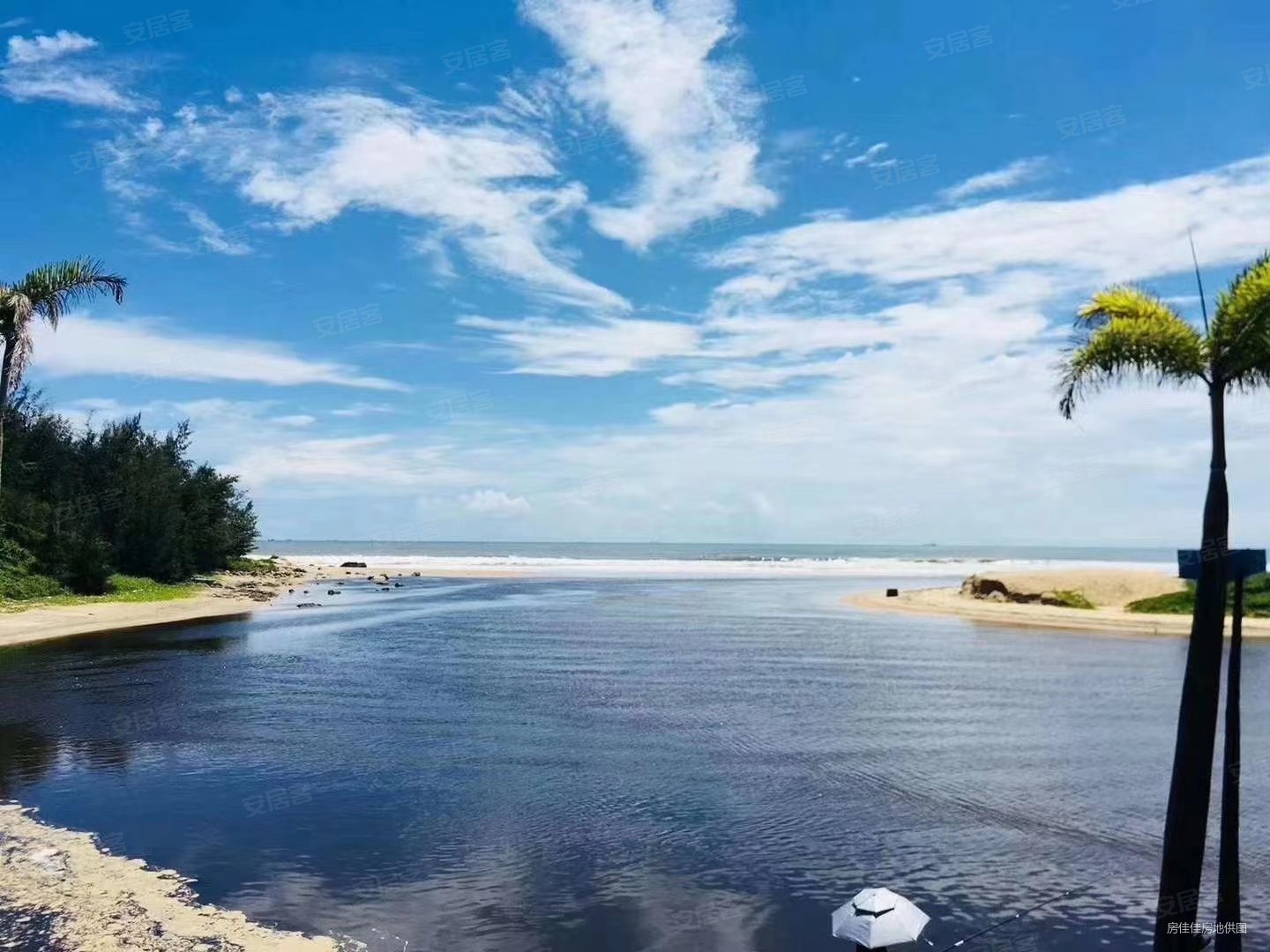 赤脚在沙滩上 让浪花亲吻脚面 旅居海岛纵享好生活 总价低,龙光御海湾