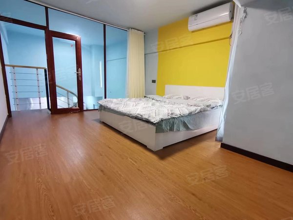 东阳东阳市区建材城东阳银泰城银泰城两室一厅复式网红公寓 押一付一