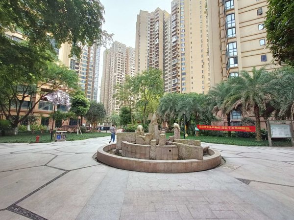 重庆南岸弹子石阳光绿洲(2期)弹子石 阳光绿洲 位置好 轻轨公交 出行