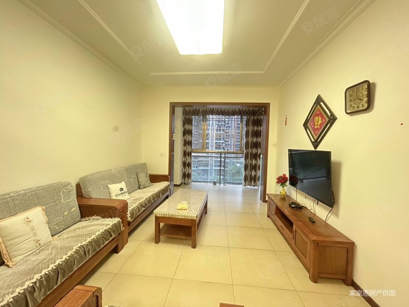 东城丽景2房  电梯5楼 29.8万  家具家电齐全