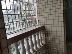 深圳龙华龙华区政府长湖地铁站旁 两房一厅带阳台 采光通风好出租房源真实图片